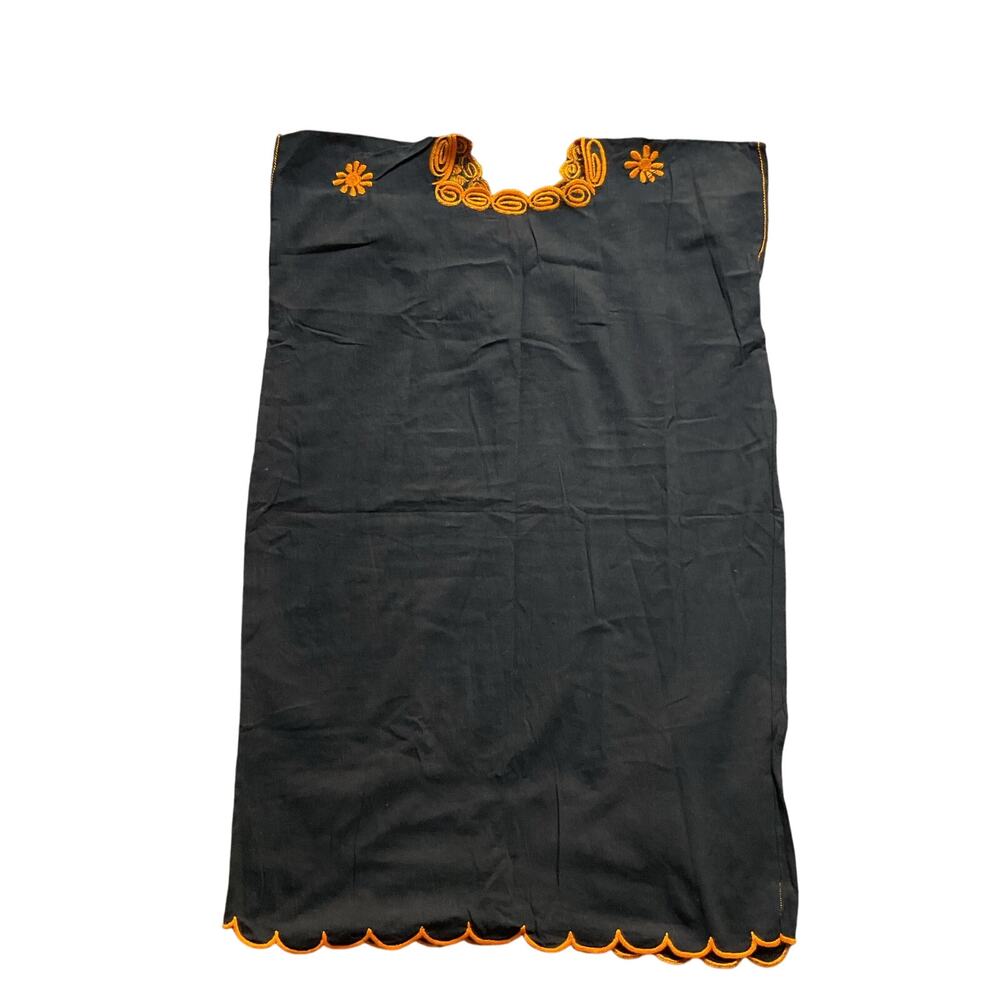 Mexican Black Embroidered Dress Sunflowers Folk Art Handcrafted Artisanal - Picture 6 of 10